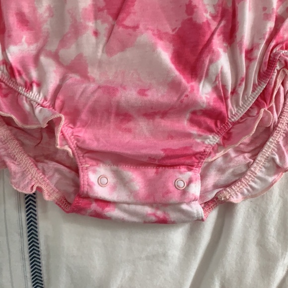 Infant girls one piece - Picture 2 of 3